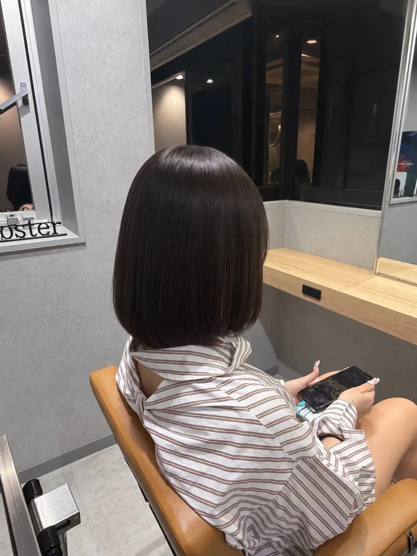 ミディアム カラー ブラウンカラー ダークブラウン 齋藤 艶珠のヘアスタイル