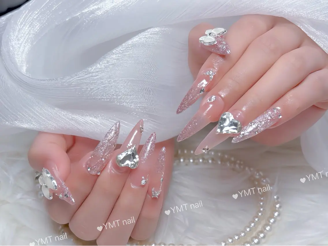 ネイル 長さ出し フットネイル ジェルネイル 韓国ネイル マグネットネイル ハンドネイル YMT. NailStudioのネイルデザイン