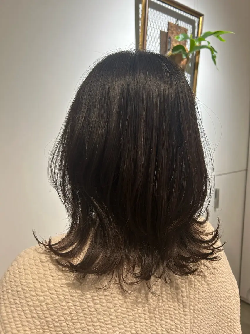 ミディアム ミディアムレイヤー レイヤーカット しみずゆさ/所沢 モデル様募集中🤍のヘアスタイル