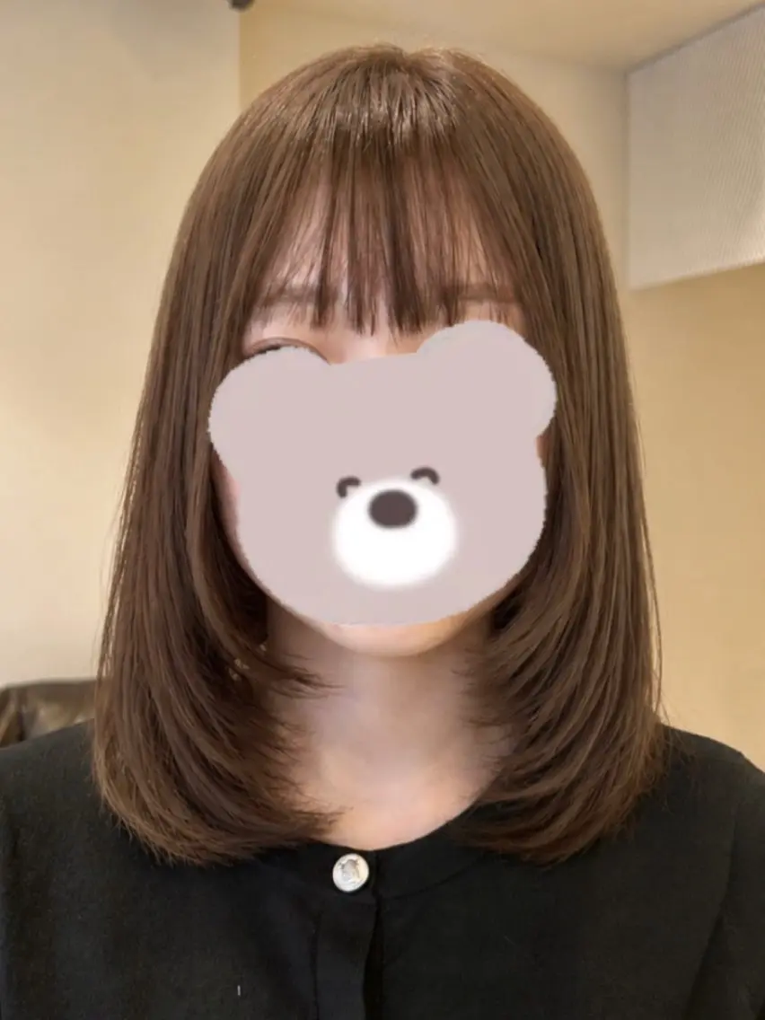 ミディアム 顔まわりレイヤー レイヤーカット 松本 哉美のヘアスタイル