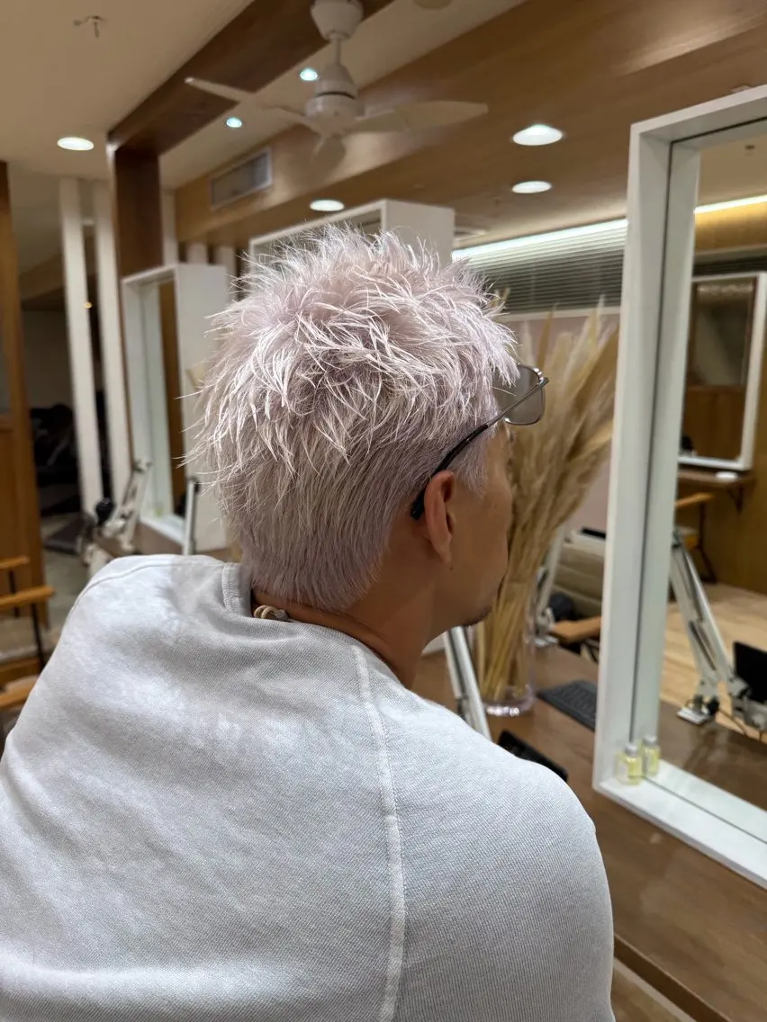 カラー メンズ カット ヘアカラー 個室サロンKAITO メンズ特化美容師の眉毛・アイブロウイメージ