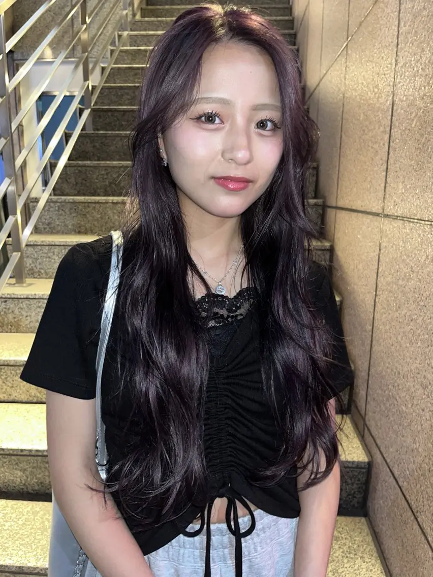 ロング カラー 透明感カラー カット ヘアカラー トリートメント 赤み消しカラー/ ナチュラル/トモキのヘアスタイル
