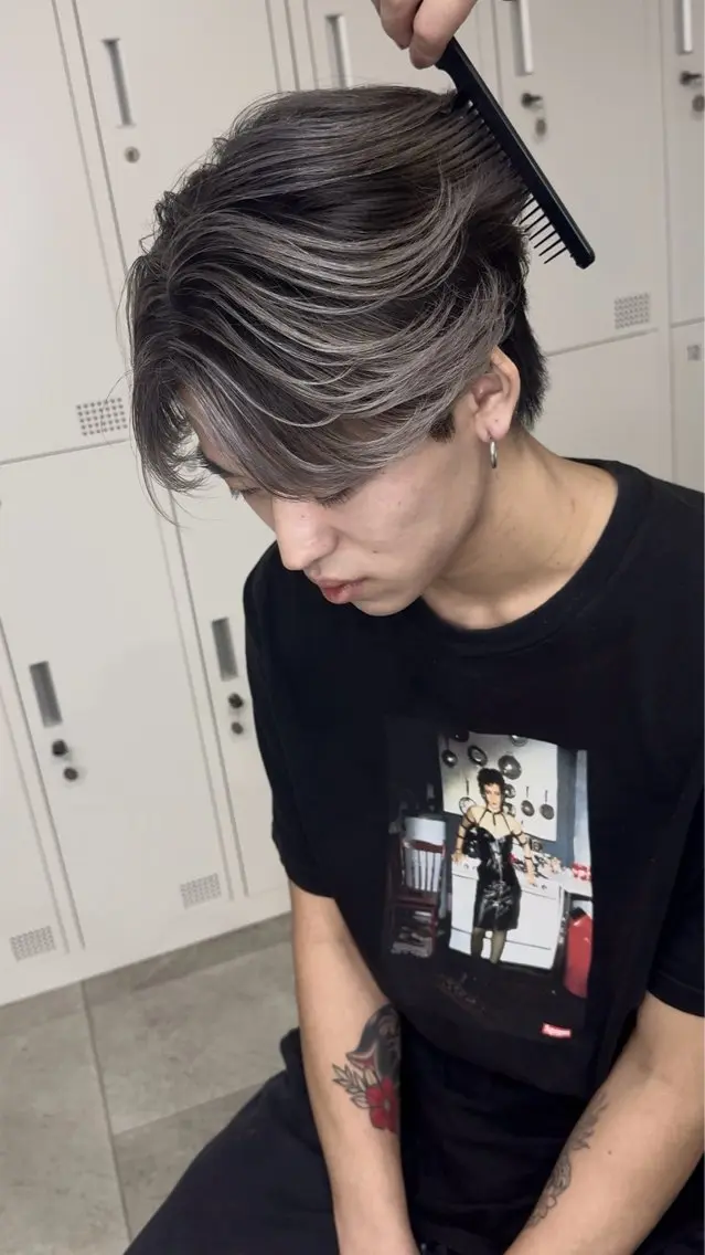メンズ ヘアカラー 宍戸 秀斗のヘアスタイル