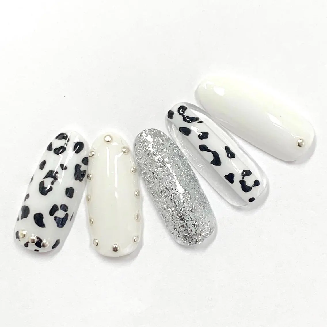 ネイル ハンドネイル フットネイル NailBeauty コルンのネイルデザイン