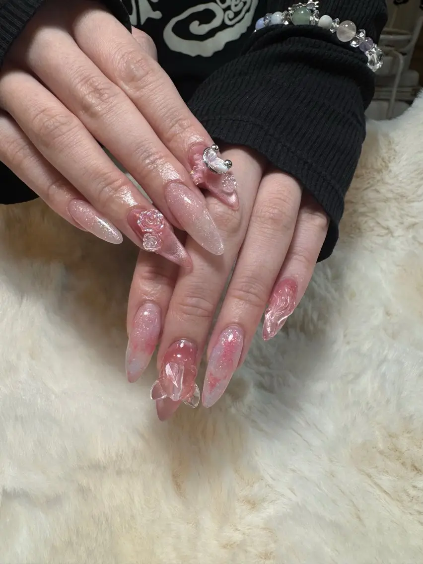 ネイル RINA .sのネイルデザイン