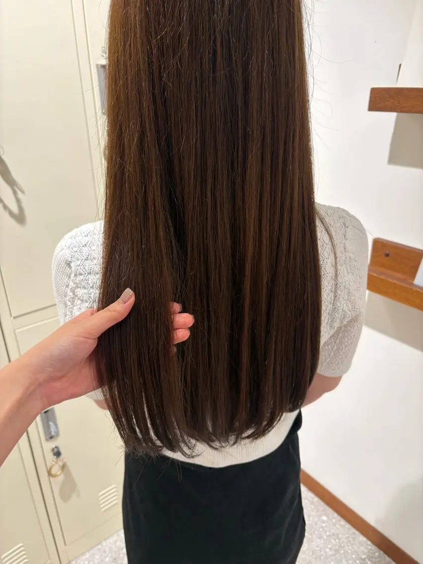 ロング カラー ベージュカラー 藤波 愛佳のヘアスタイル
