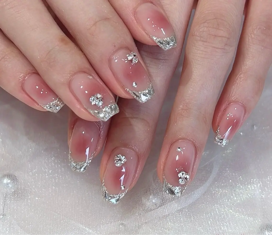 ネイル アートネイル オーロラネイル チークネイル 長さ出し フットネイル ハンドネイル Blossom nail_研修のネイルデザイン