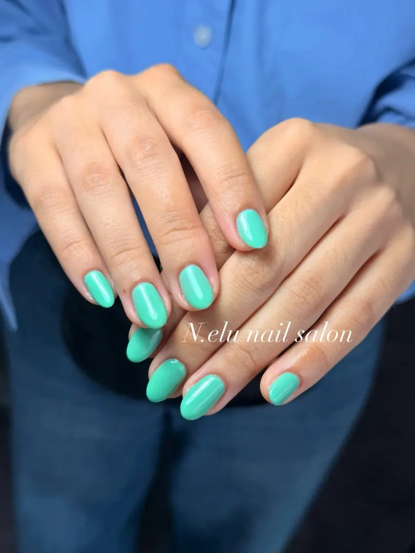 ネイル グリーン 撮影モデル N.elu nail salonのネイルデザイン