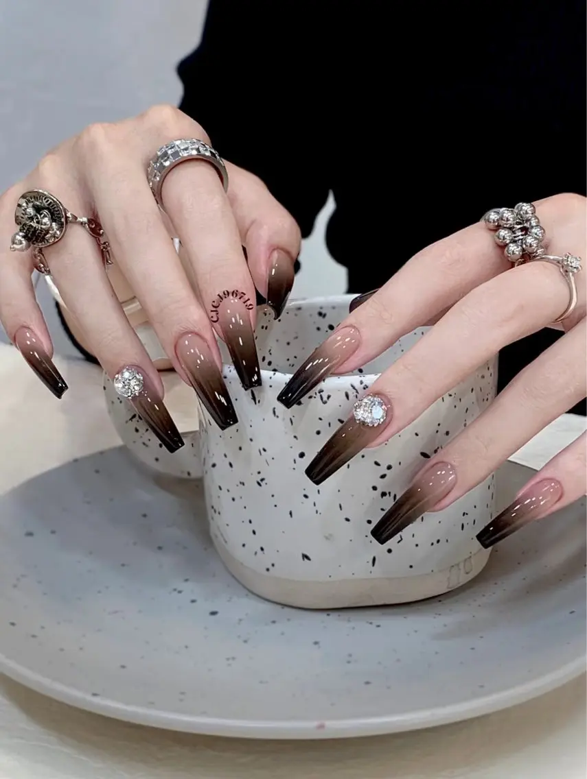 ネイル Y3 NailSalonのネイルデザイン