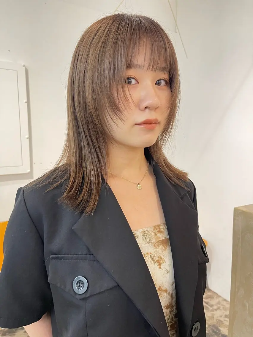 ミディアム カラー ブリーチ Terve.野崎 真里奈のヘアスタイル