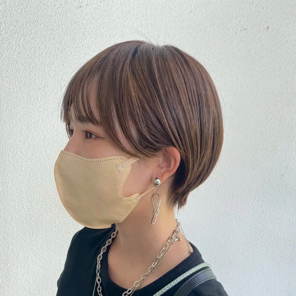 ショート 草野ゆずき⌇縮毛矯正 ⌇Wカラー⌇レイヤーのヘアスタイル
