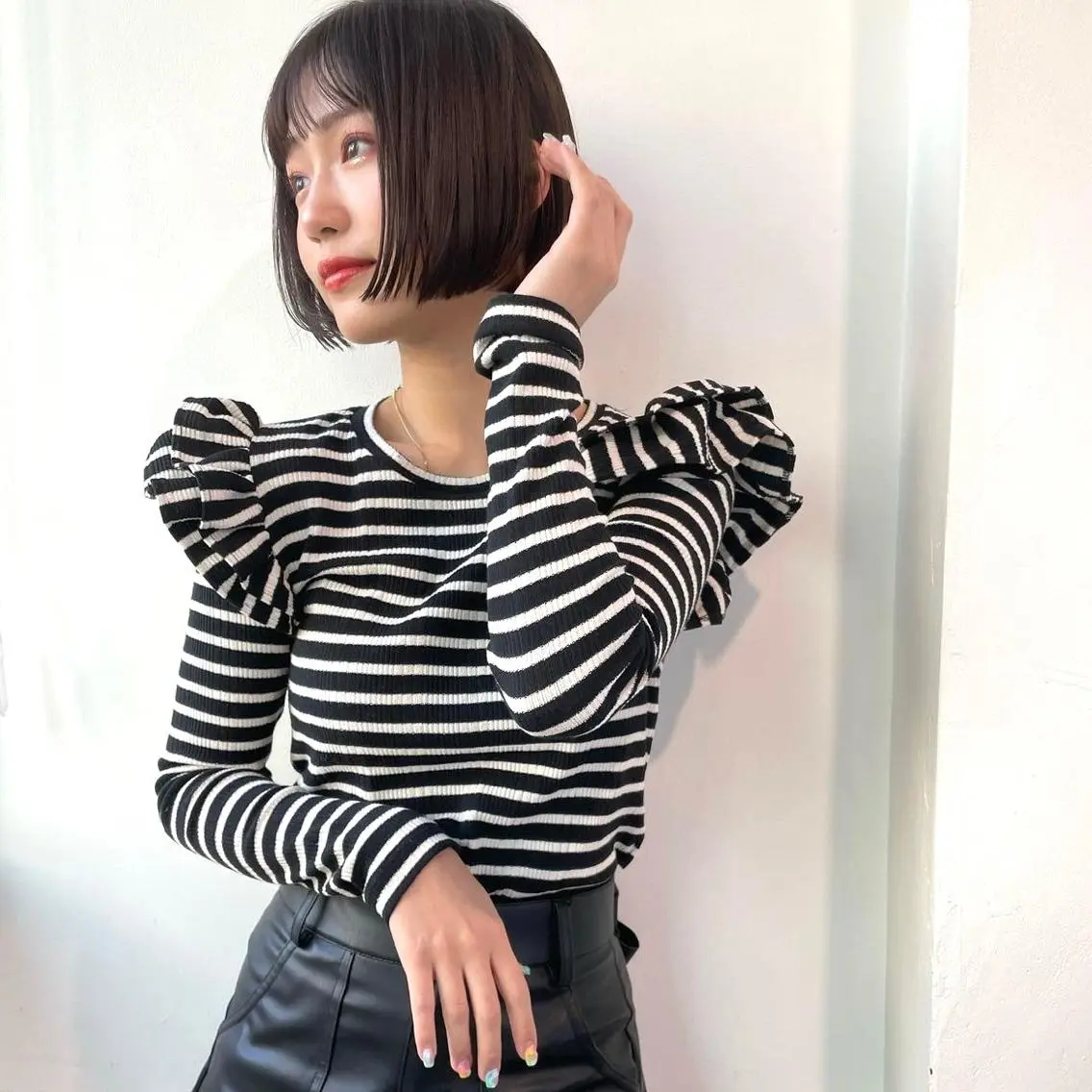ショート カラー パーマ ヘアアレンジ メンズ キッズ ネイル マツエク・マツパ アイブロウ 切りっぱなしボブ 眉カラー ボブ KANAMI 🌏のヘアスタイル