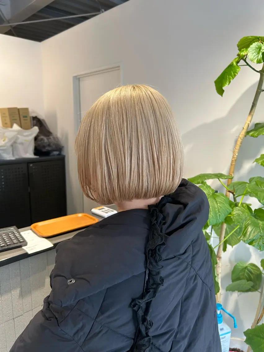 ショート カラー カット ヘアカラー トリートメント 💎韓国カラー Giness坂下巧のヘアスタイル