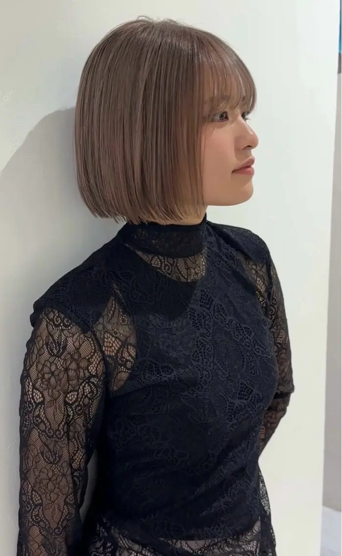 ショート 切りっぱなしボブ ボブ FEMMEAREA☆ Amiのヘアスタイル