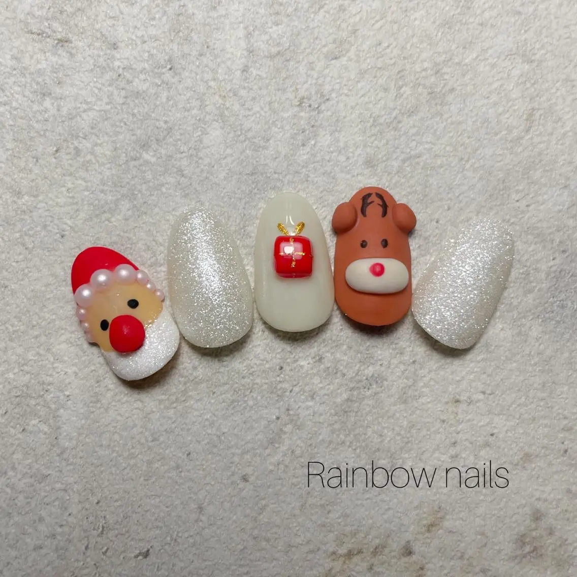 ネイル 冬ネイル クリスマス Rainbow nailsくろちゃんのネイルデザイン
