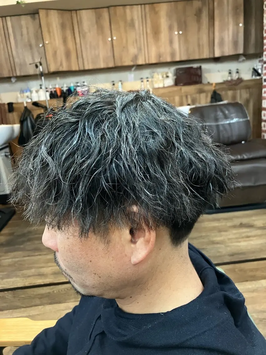 パーマ メンズ 鈴木 小百合のヘアスタイル