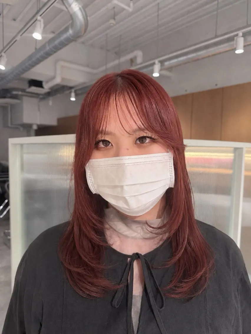 セミロング ハッシュカット レイヤーカット カット 🐰カットモデル募集 🐰大場杏里🐰のヘアスタイル