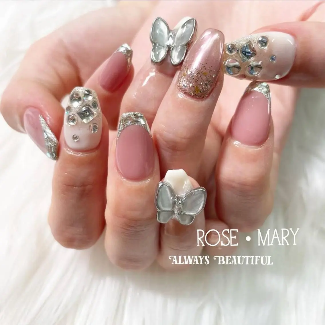 ネイル ハンドネイル ROSE・ MARY 鈴木のネイルデザイン