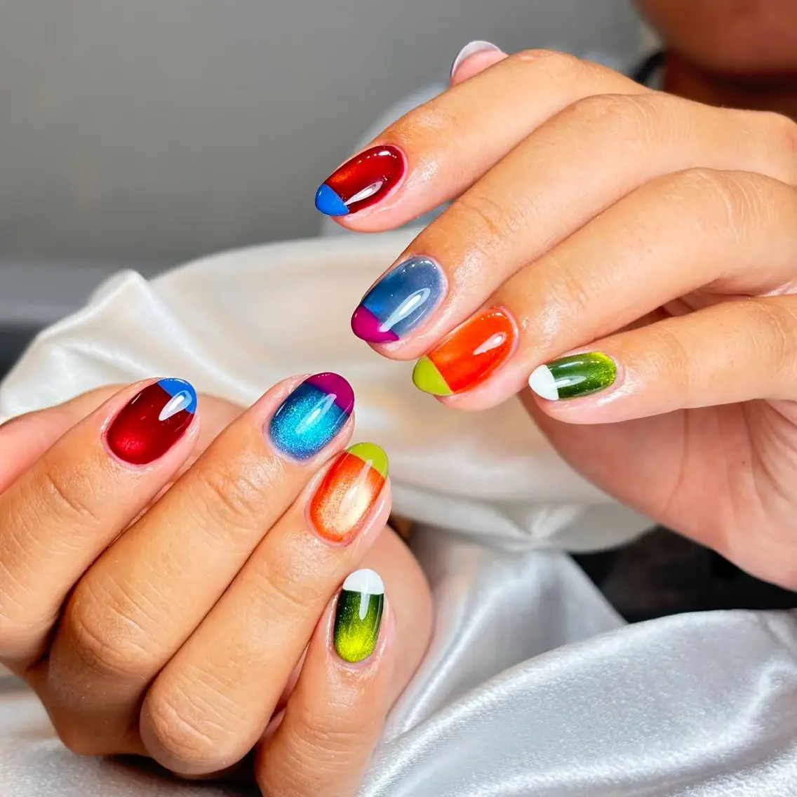 ネイル 長さ出し フレンチネイル 韓国ネイル マグネットネイル ミラーネイル ハンドネイル kiwami305 nail salonのネイルデザイン