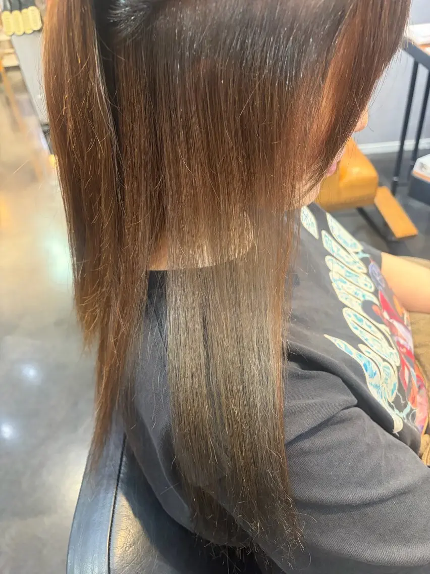 ロング 縮毛矯正 田邉 莉陸のヘアスタイル