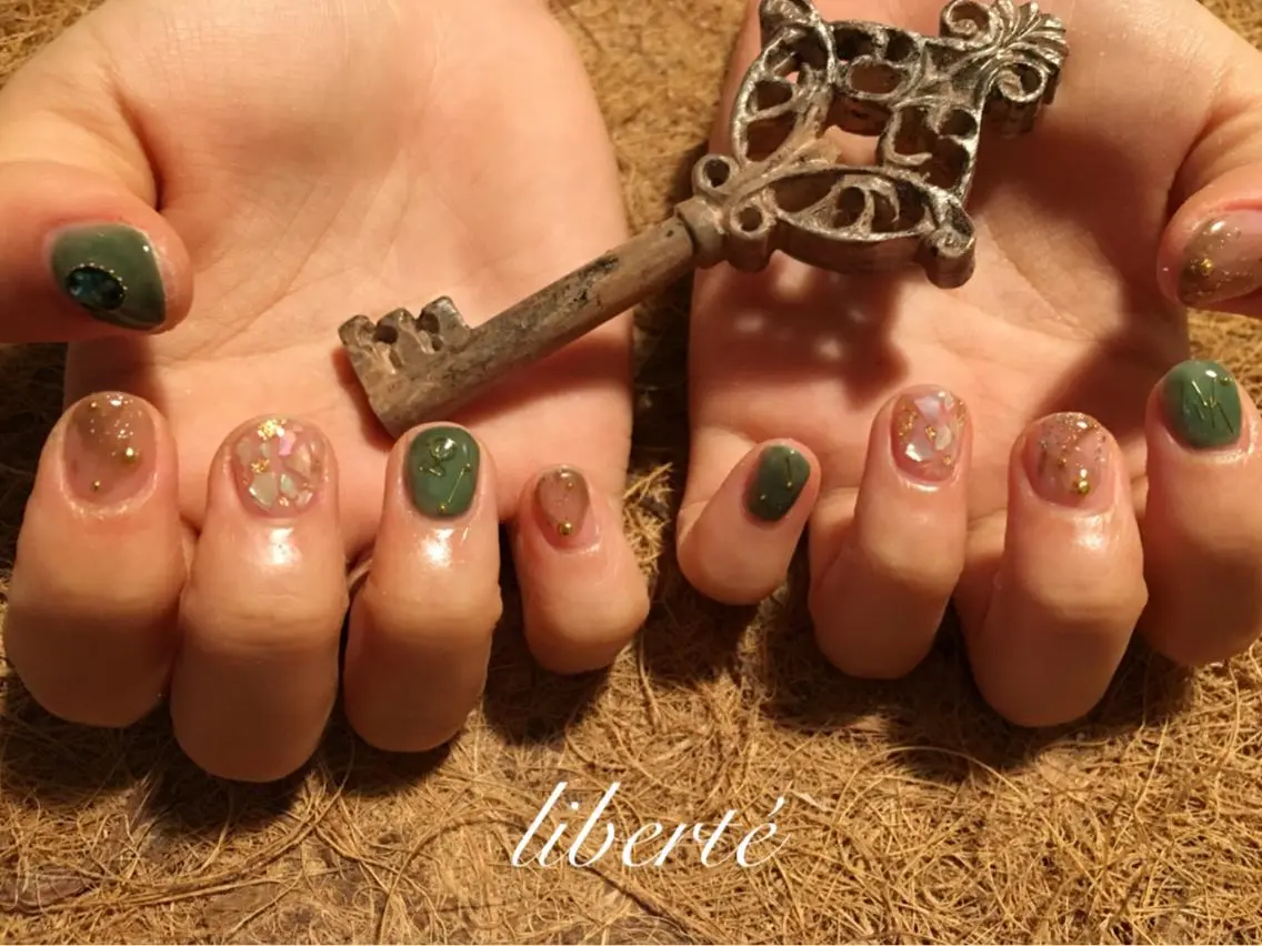 ネイル liberté (リベルテ)のネイルデザイン