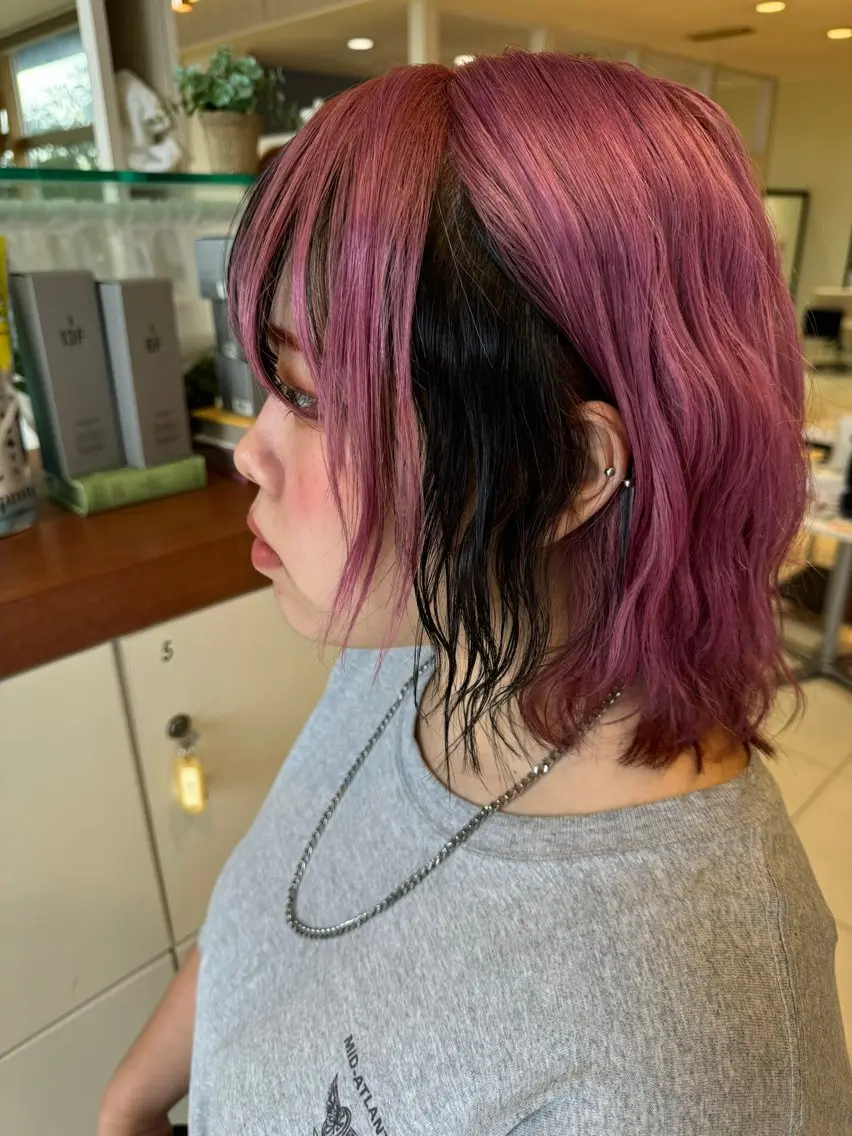 ミディアム カット ヘアカラー トリートメント 日置 大智のヘアスタイル