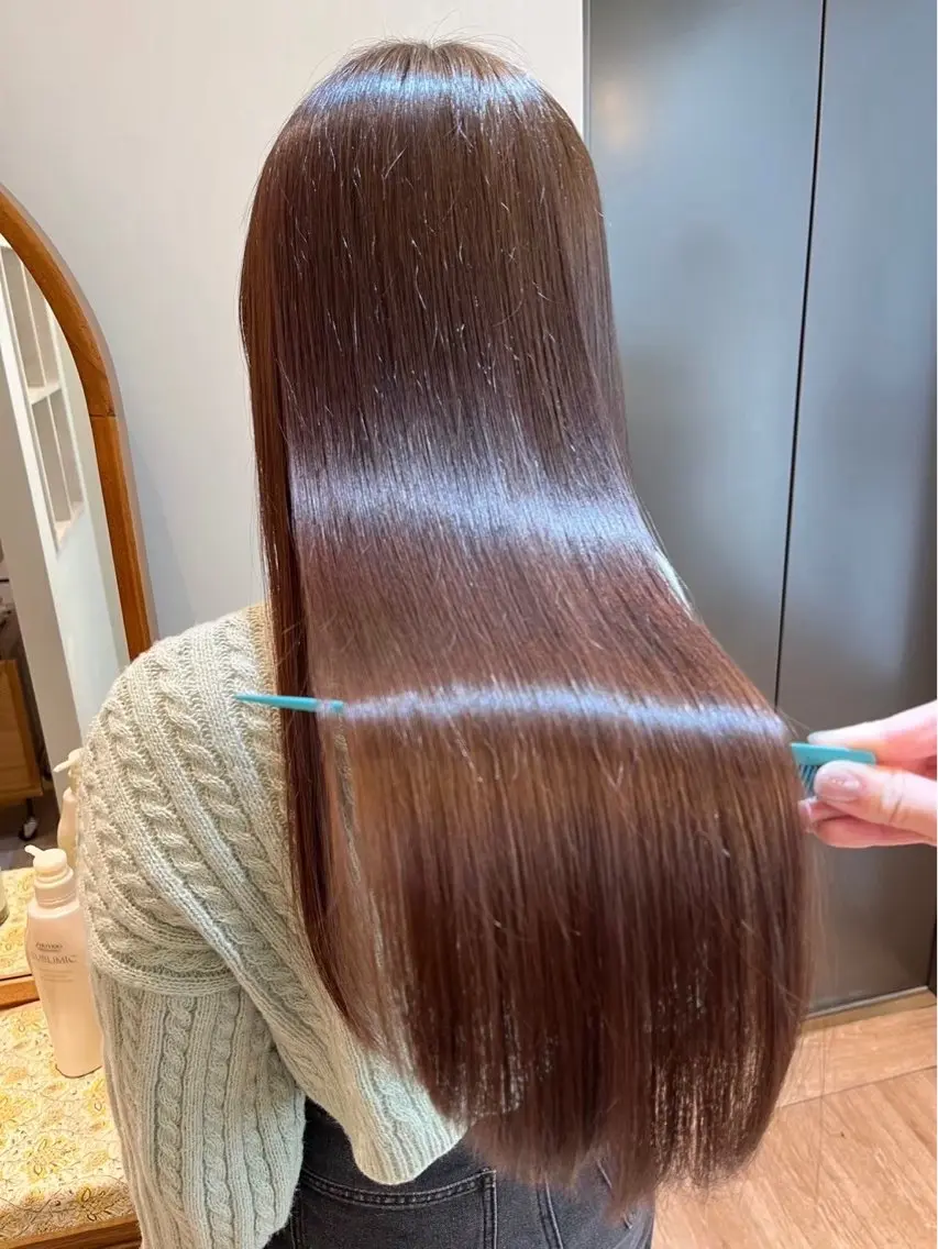 ロング カラー カット ヘアカラー トリートメント 🫧いせき もえ🫧のヘアスタイル