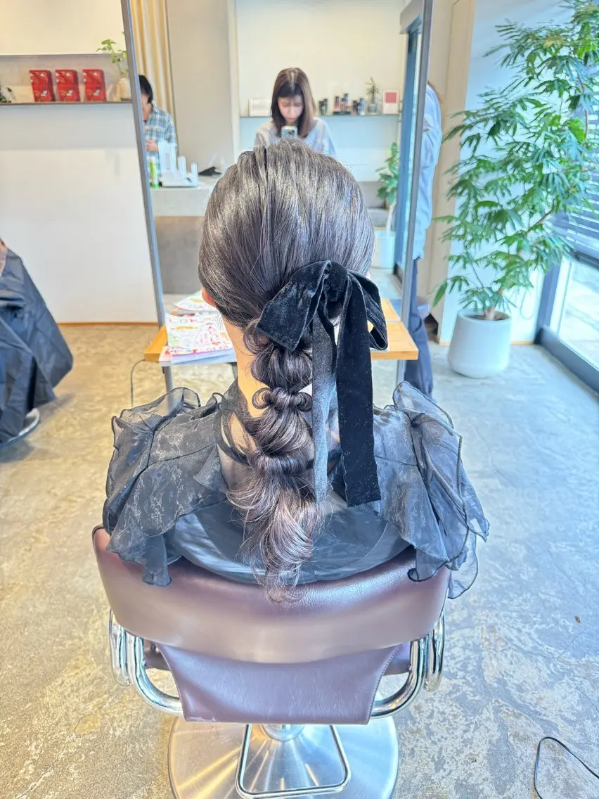 ロング カラー ヘアアレンジ ヘアセット RINA 🦋🫧のヘアスタイル