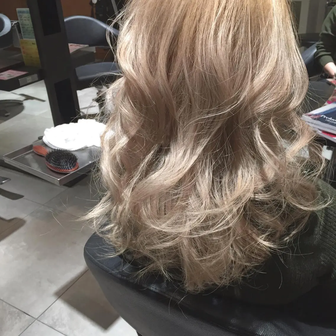 ショート ミディアム セミロング ロング カラー ブリーチ グレージュ colorshair 田宮店/大岡亮介のヘアスタイル