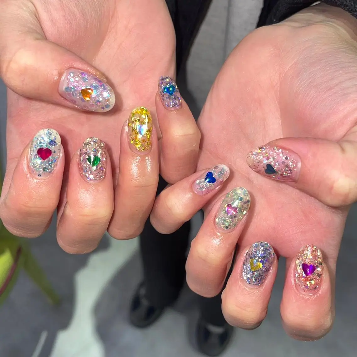 ネイル 🪐富島彩夏 /海外nail🪐のネイルデザイン