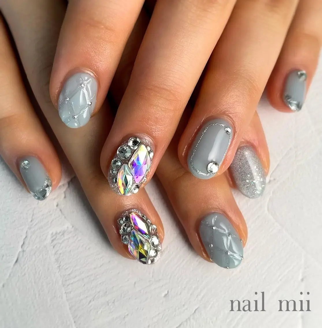 ネイル フレンチネイル ガラスフレンチ マグネットネイル ストーンネイル nail mii HIROMIのネイルデザイン