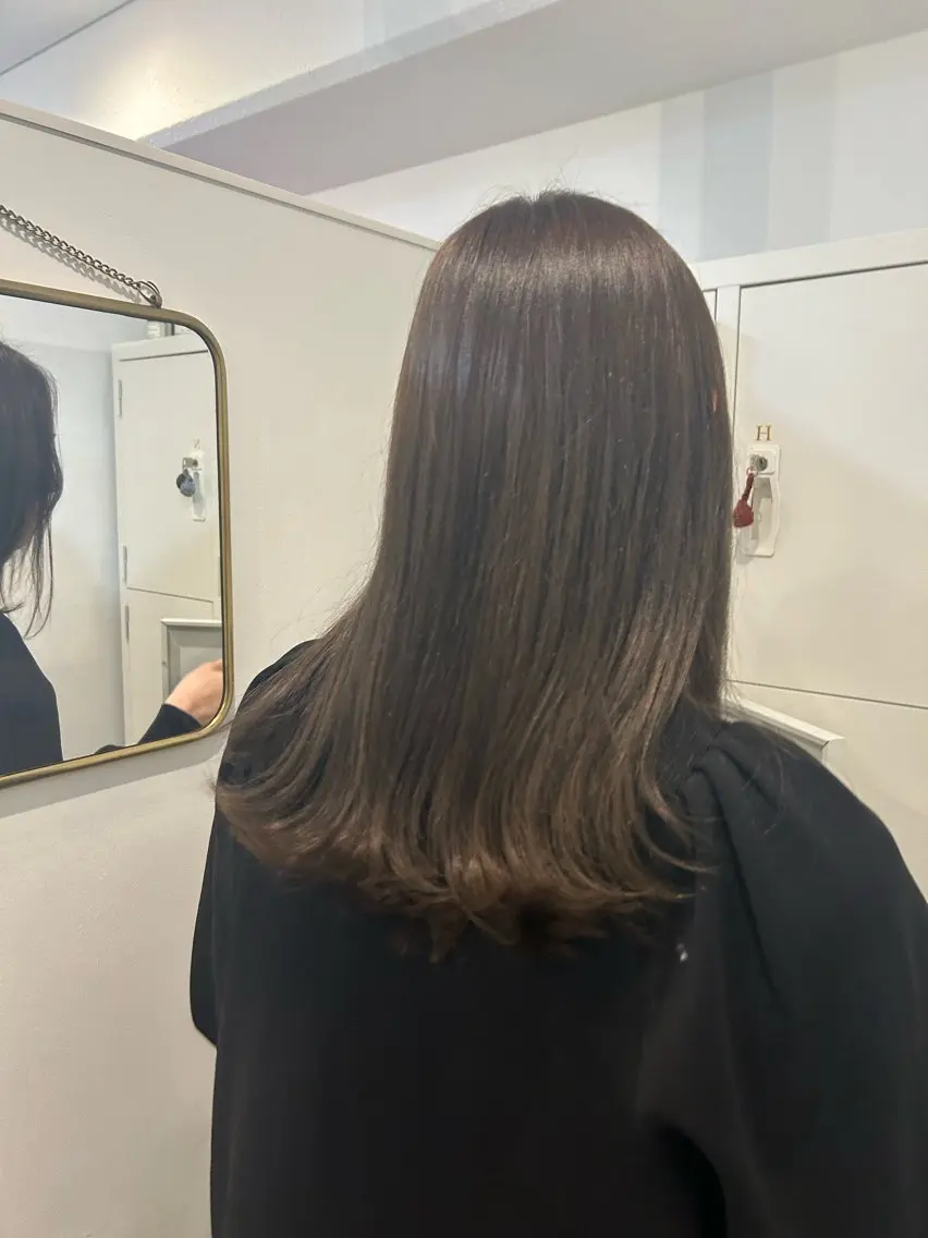 カラー ブラウンカラー 透明感カラー グレージュ アイスグレージュ ボブ/レイヤー ナカミネアキナのヘアスタイル