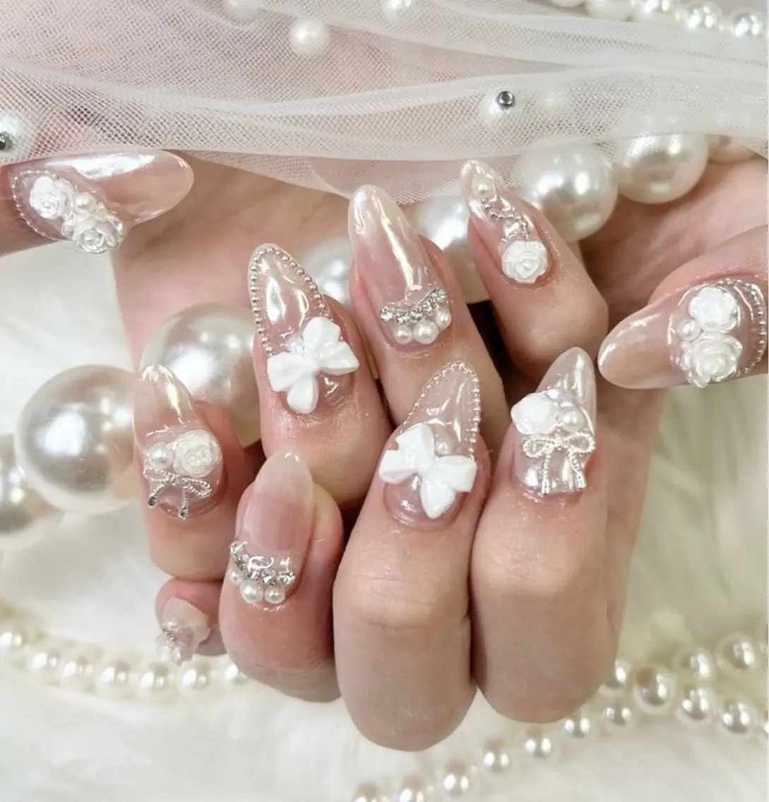 ネイル フットネイル フレンチネイル ガラスフレンチ 韓国ネイル マグネットネイル Queeens nailのネイルデザイン