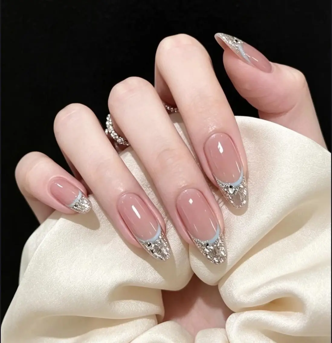 ネイル ハンドネイル TiTi Nail🫧のネイルデザイン