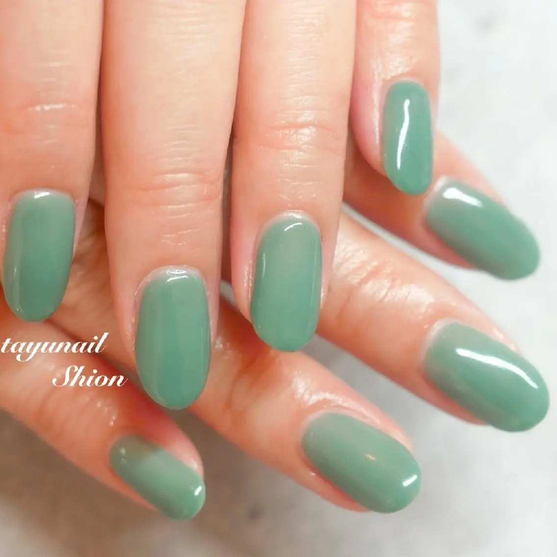 ネイル ブルー ジェルネイル グリーン ロングネイル ワンカラーネイル ネイルサロン 【たゆnail】のネイルデザイン