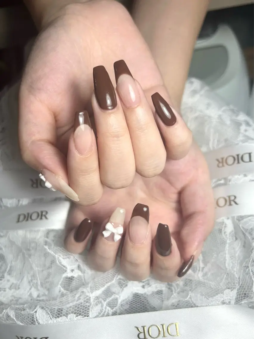 ネイル フレンチネイル ロングネイル miku 🦋nailのネイルデザイン