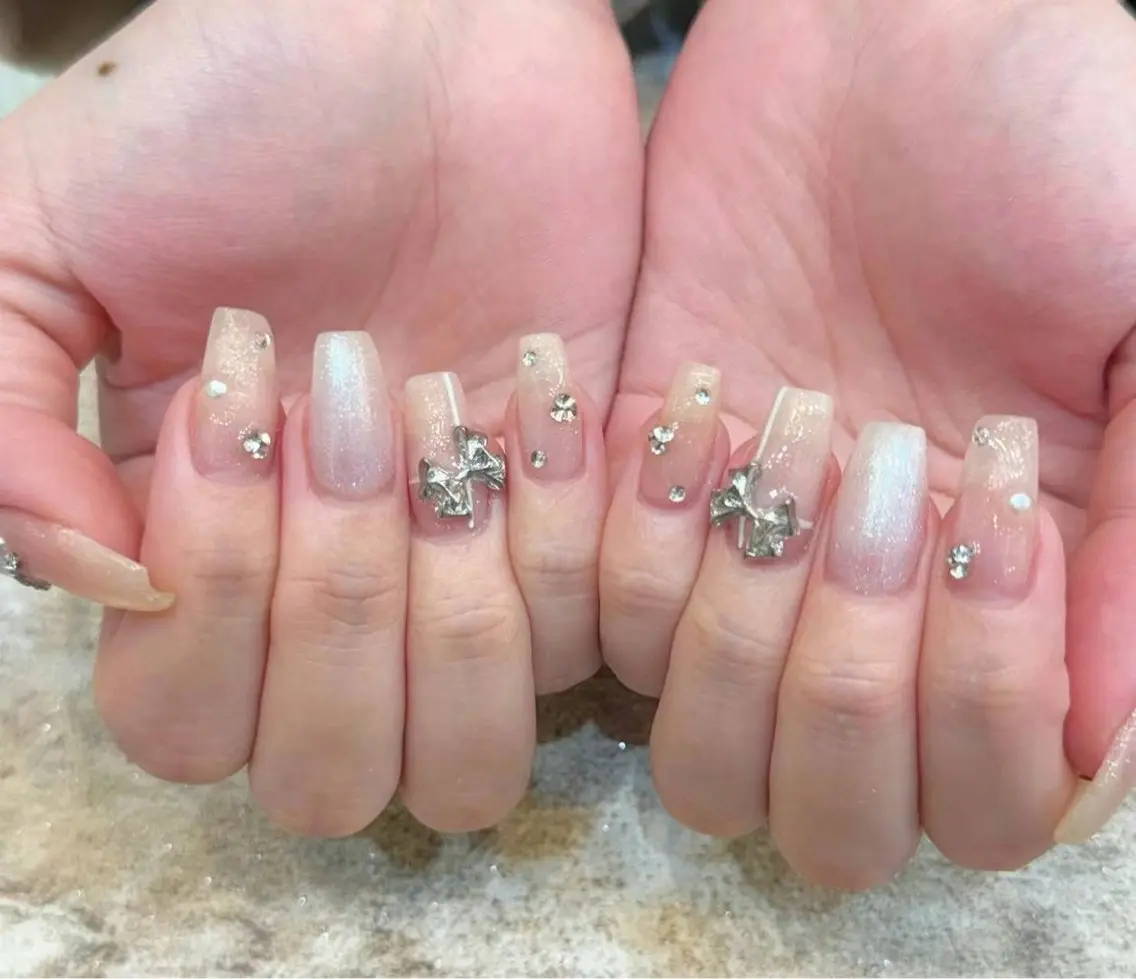 ネイル アートネイル フラワーネイル フットネイル ジェルネイル ラメ(グリッター) Babarla nailのネイルデザイン