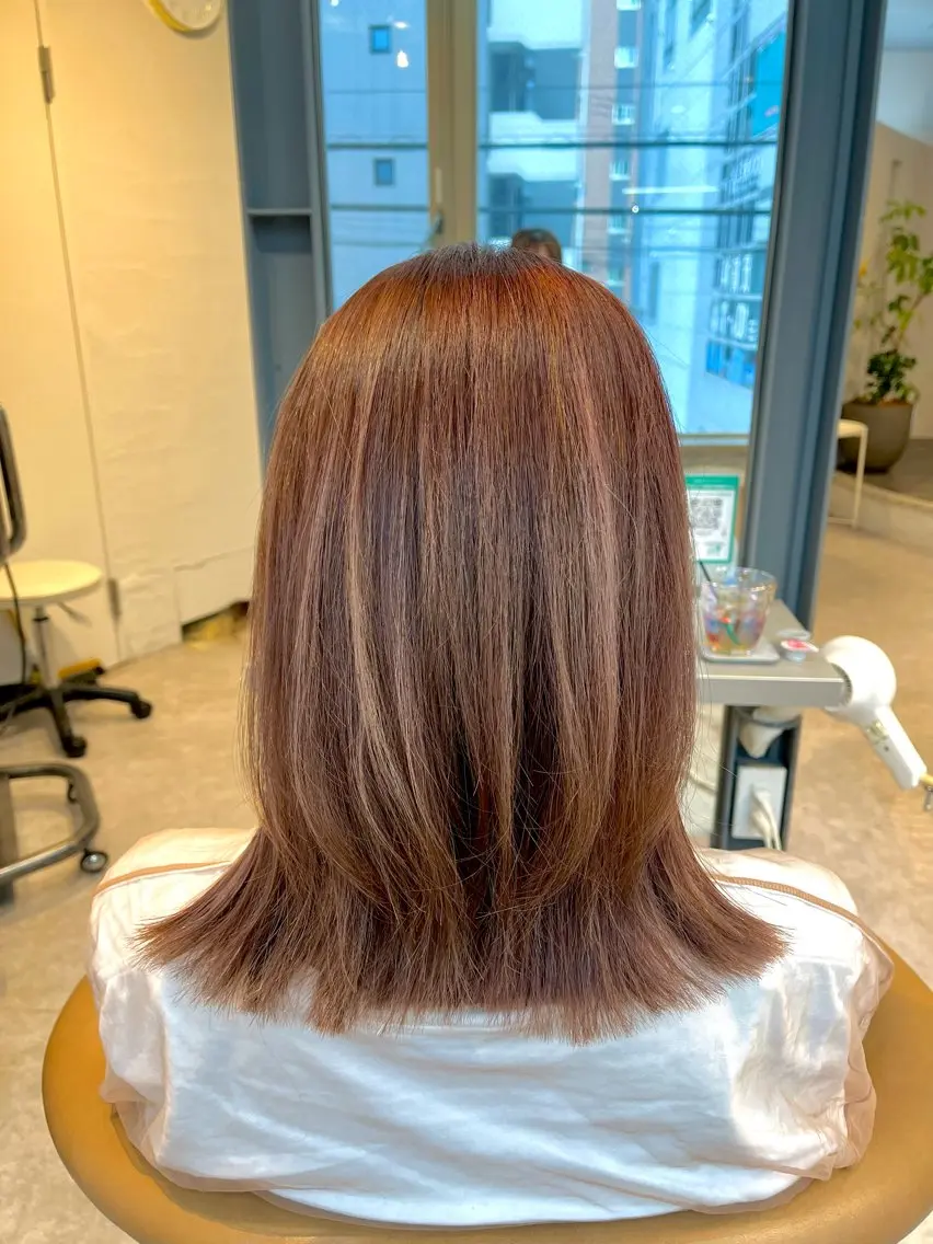 ミディアム カラー カット ヘアカラー 縮毛矯正 うしだ かおるのヘアスタイル