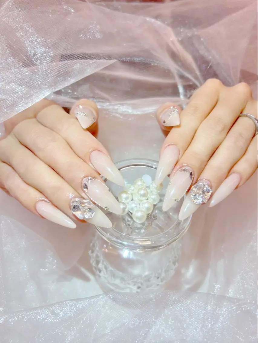 ネイル ワンホンネイル ハンドネイル SALON DOUDOUのネイルデザイン