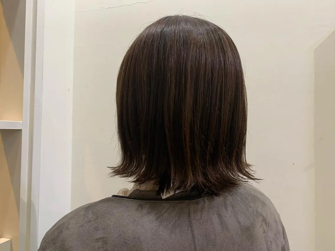ショート カラー パーマ ヘアアレンジ メンズ キッズ ネイル マツエク・マツパ アイブロウ 🤍韓国風レイヤー/ 艶髪🤍鳥越美羽のヘアスタイル