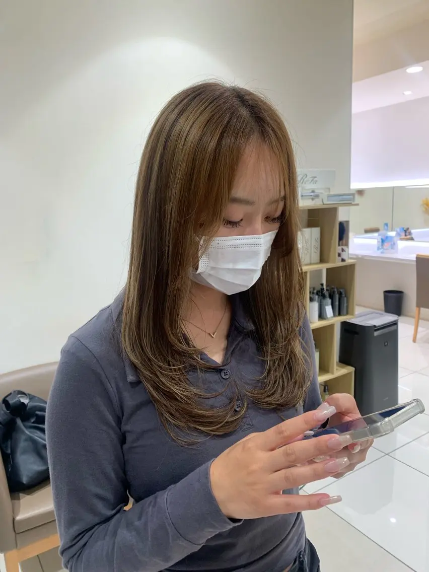 ロング 韓国レイヤー🪽 耳ツボジュエリーのヘアスタイル