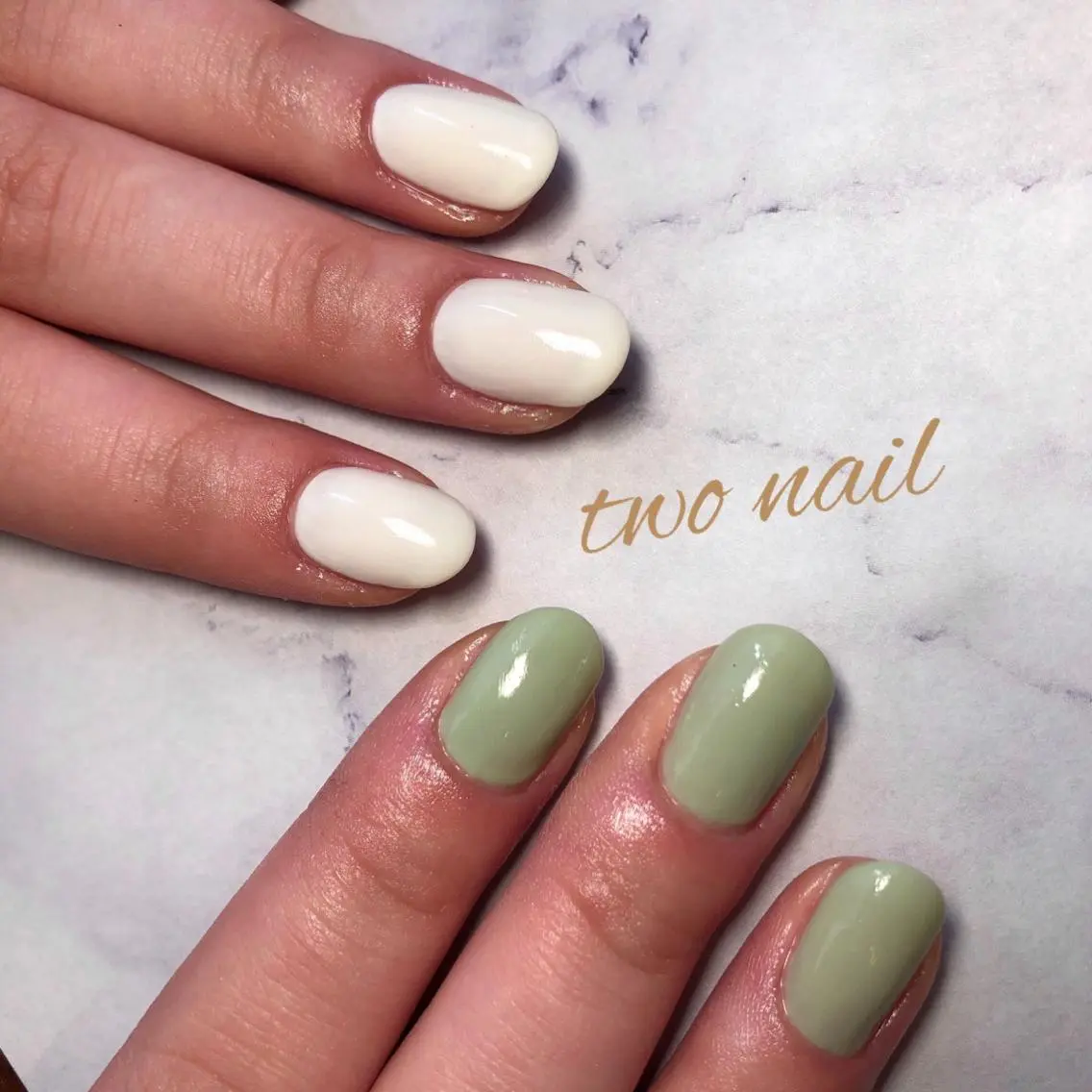 ネイル ホワイト ハンドネイル two nailのネイルデザイン