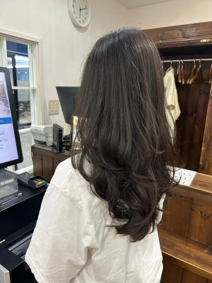 【⭐カットモデル⭐】韓国風レイヤー🍒格安¥1100でご案内!スタイリストチェックあり◎の写真