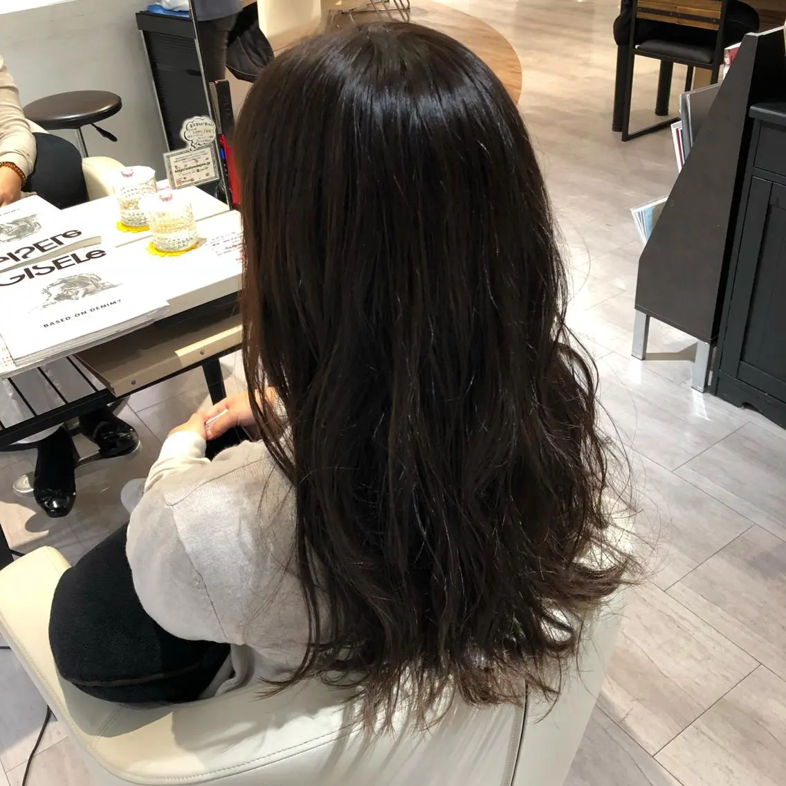 ロング カラー 金子 富士のヘアスタイル