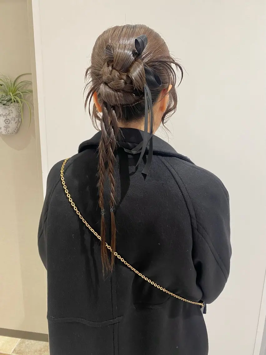 ロング ヘアアレンジ ベージュ/アレンジ /横浜/杉本千夏のヘアスタイル