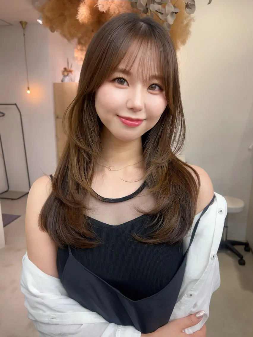 ロング カット ヘアカラー トリートメント vince. moekoのヘアスタイル