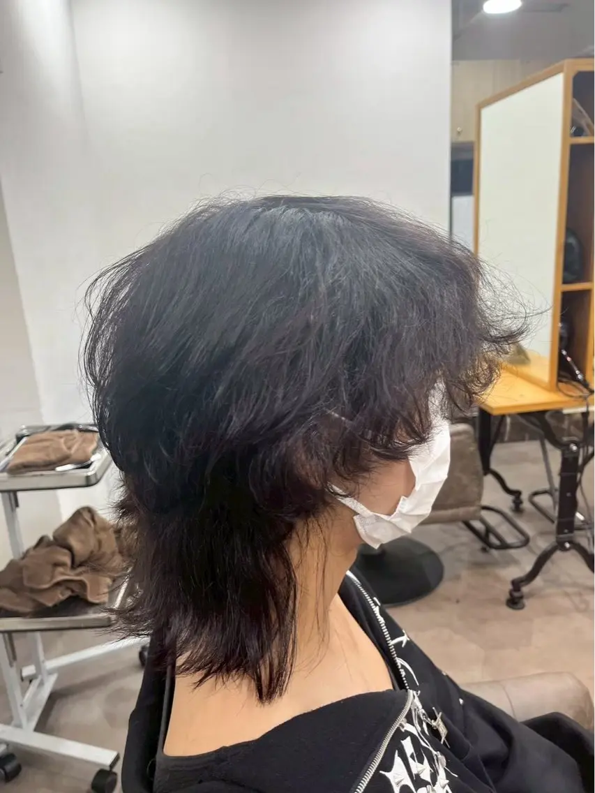 ミディアム メンズ カット 縮毛矯正🌟カラー╱ ╱いいじまのヘアスタイル
