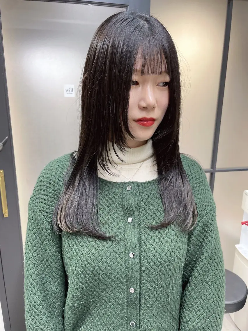 ロング カット 🌸インナーカラー 🌸藤井春華のヘアスタイル
