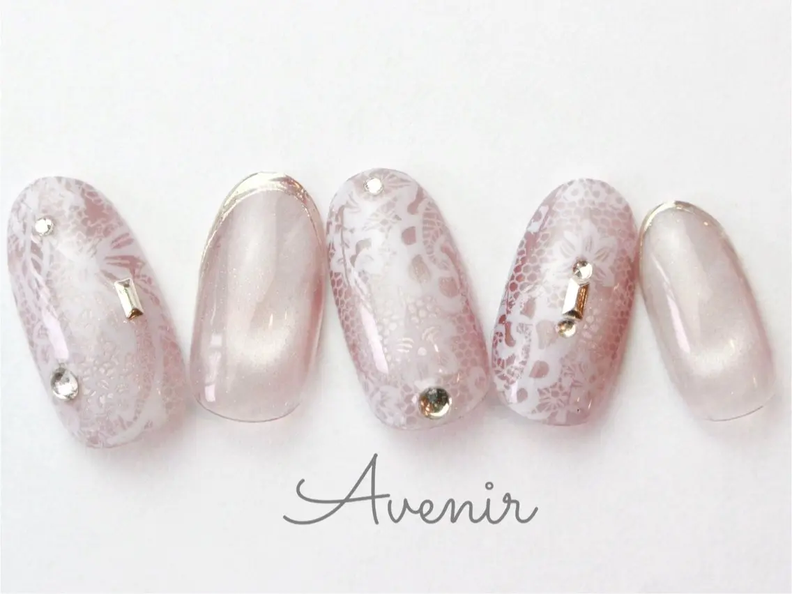 ネイル ハンドネイル Avenir 表参道 nail&eye予約のネイルデザイン
