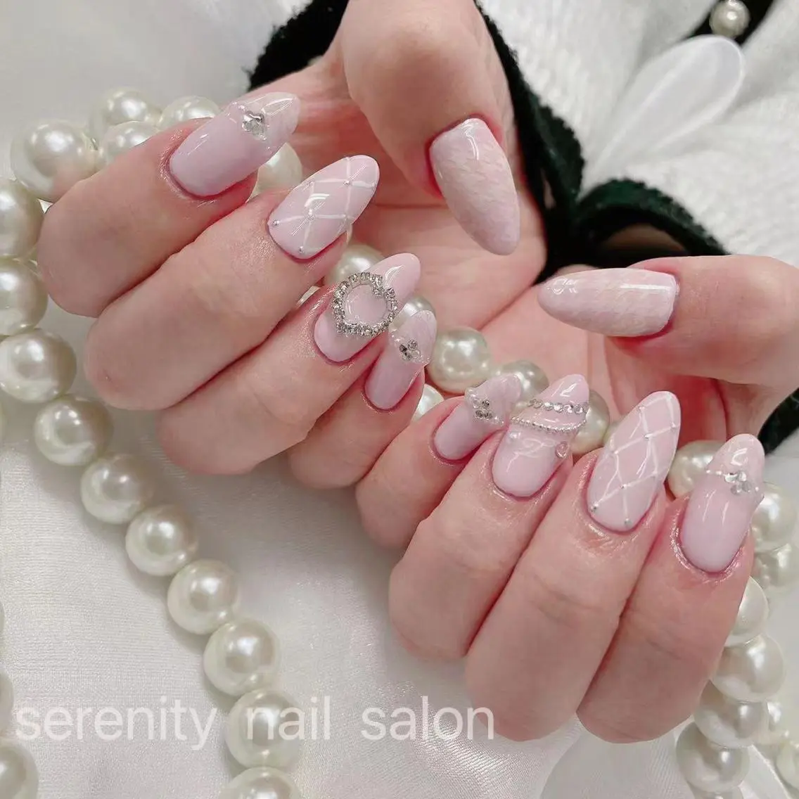 ネイル ハンドネイル ハンドケア ✨Serenity Nail salonのネイルデザイン